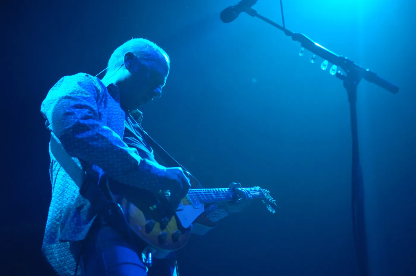 4942412-mark-knopfler.jpg