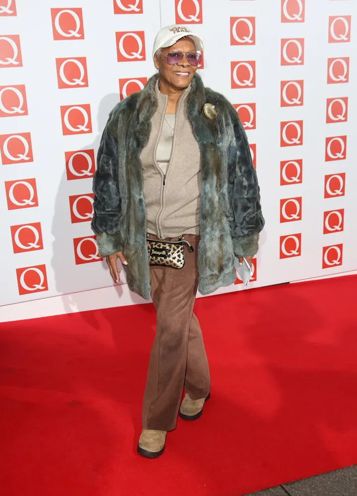 4956573-dionne-warwick.jpg