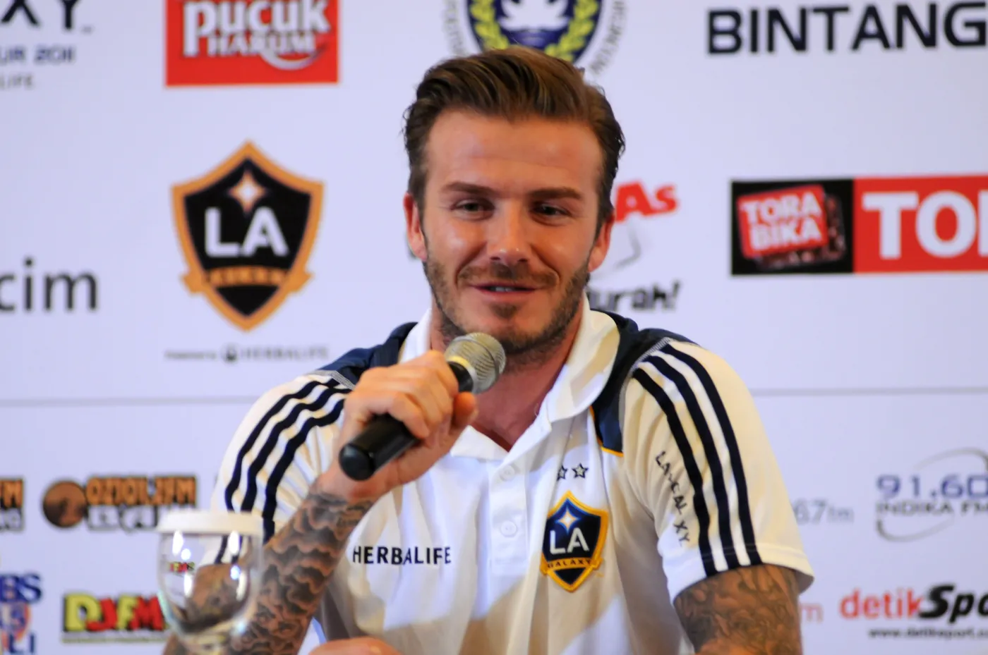 4976994-david-beckham.jpg