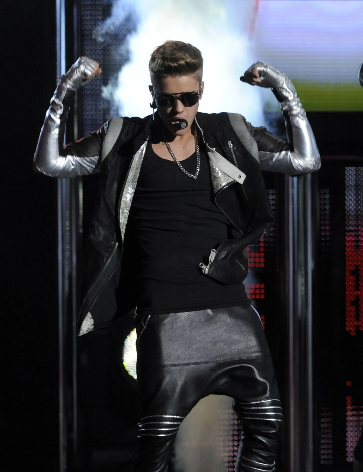 4986585-justin-bieber.jpg
