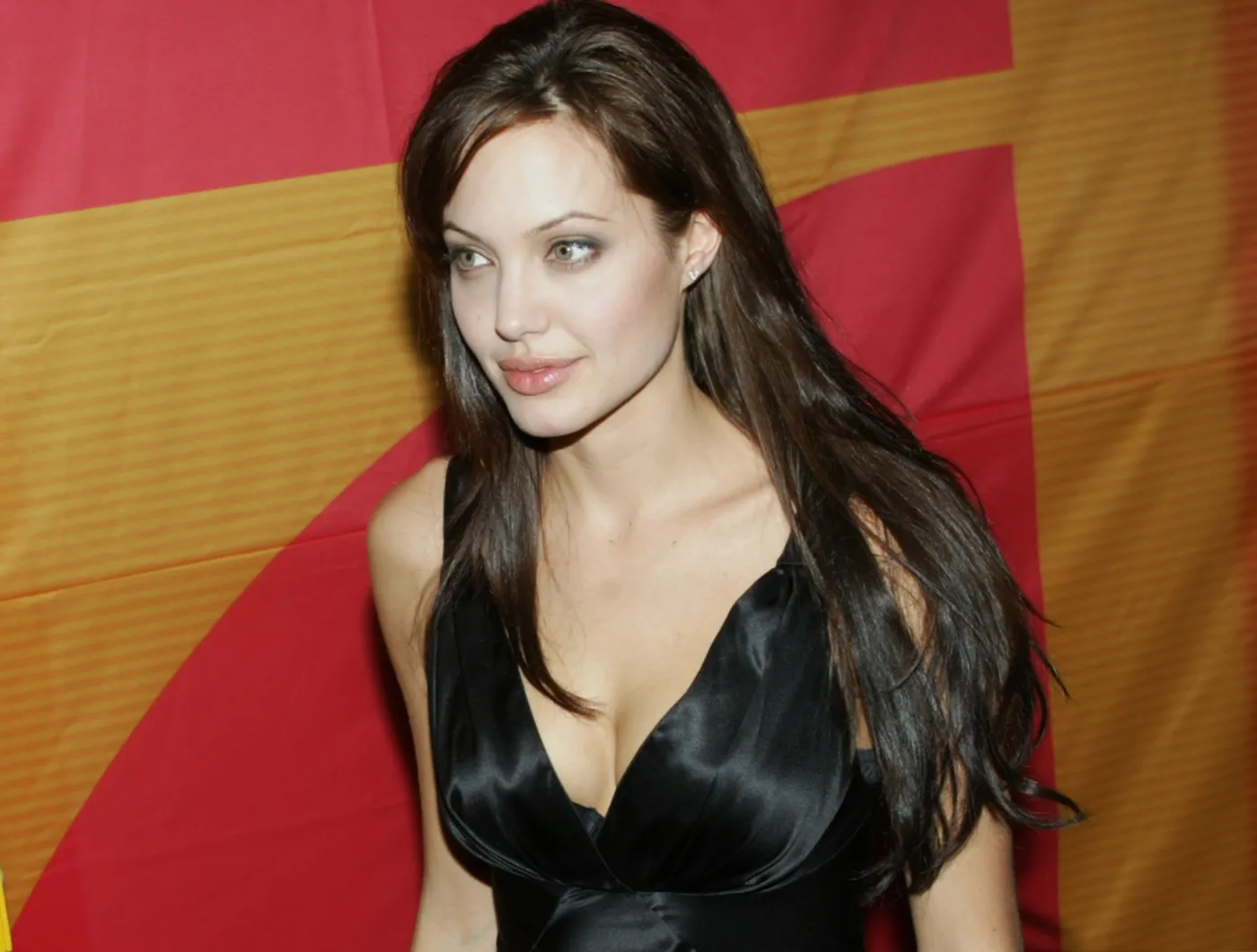 Angelina Jolie