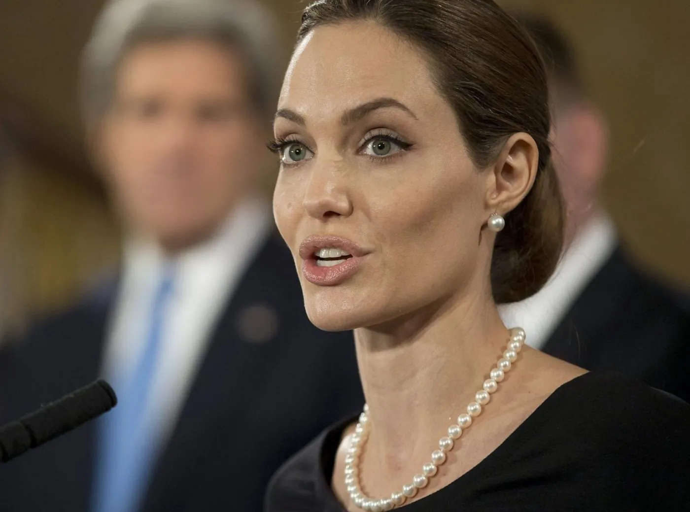 Angelina Jolie