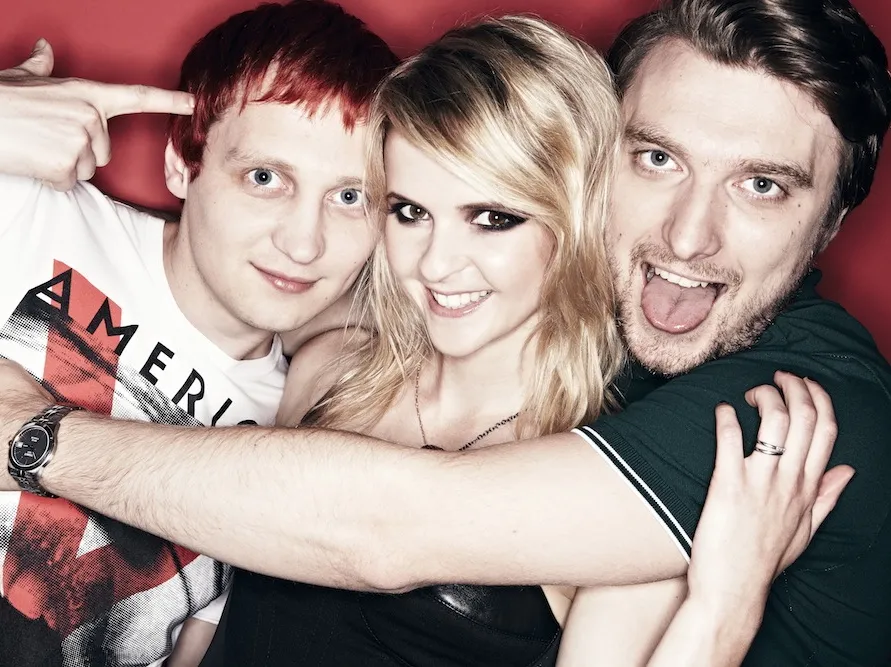 2685589-the-subways.jpg
