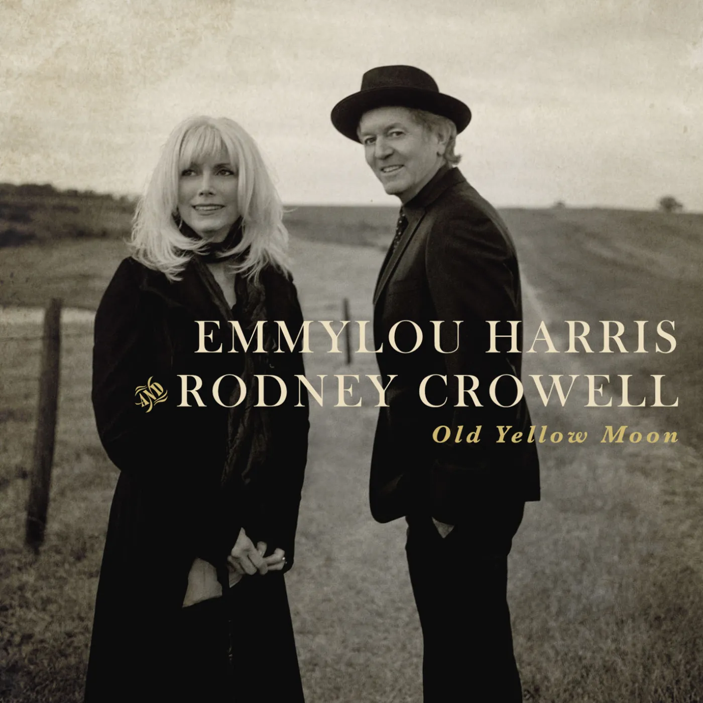 4692986-emmylou-harris.jpg