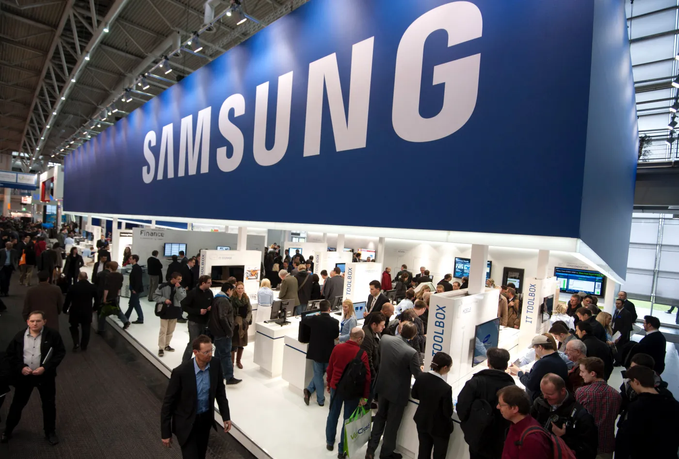 4699941-targi-cebit.jpg