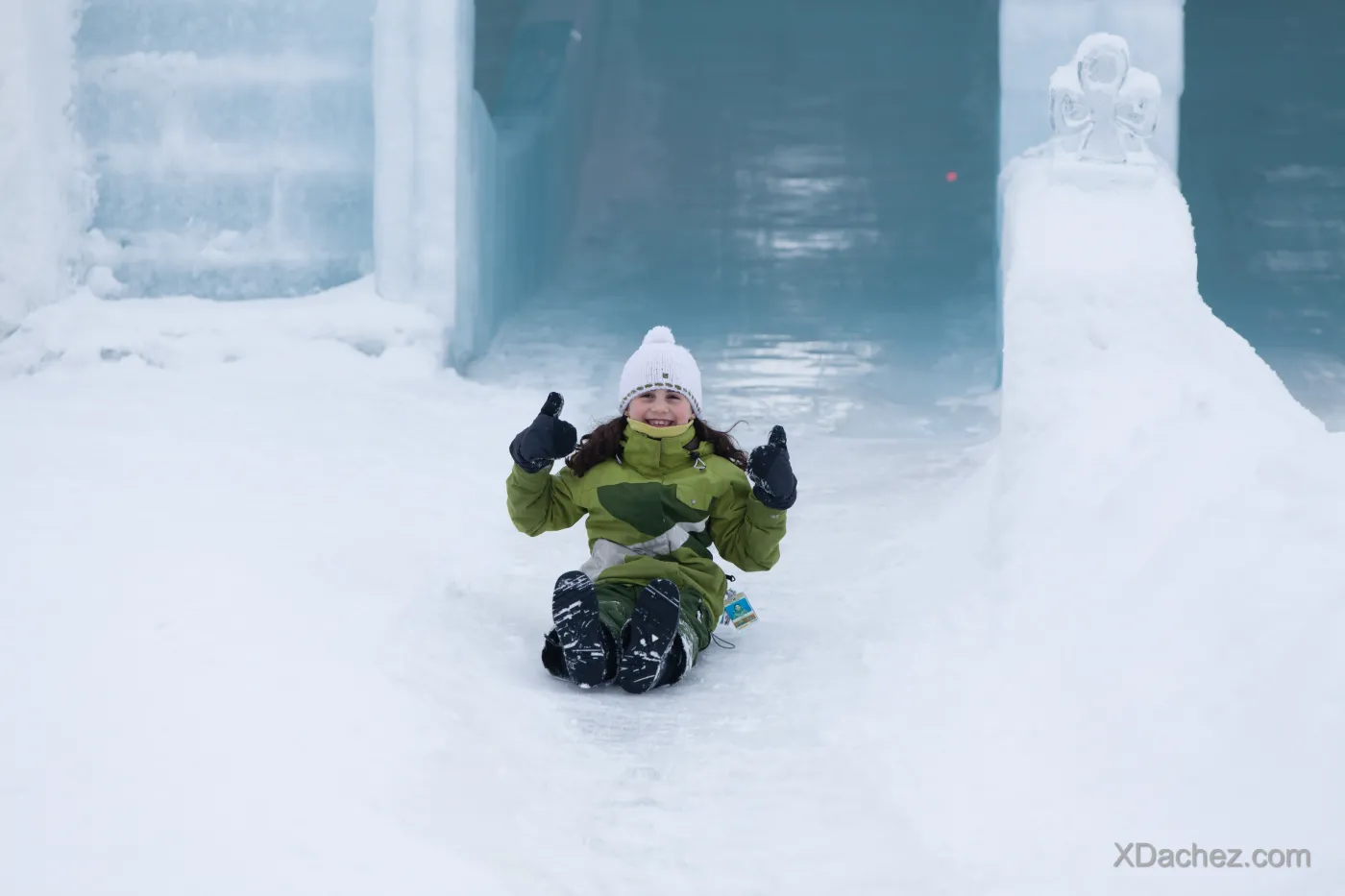 4710899-hotel-de-glace.jpg