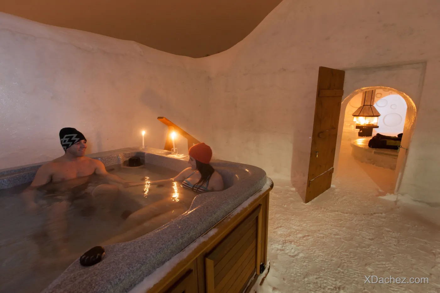 4711015-hotel-de-glace.jpg