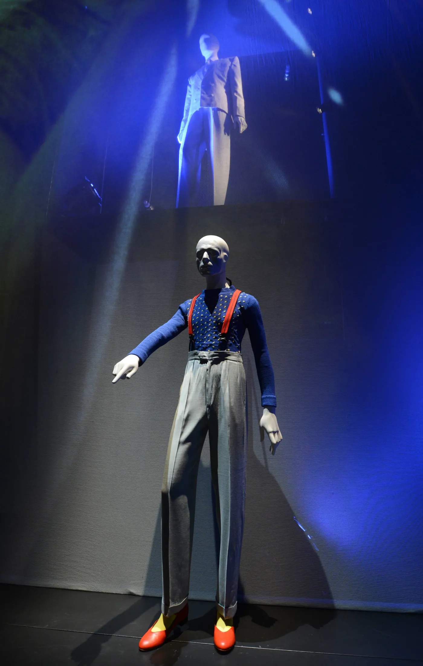 4761184-david-bowie-is.jpg