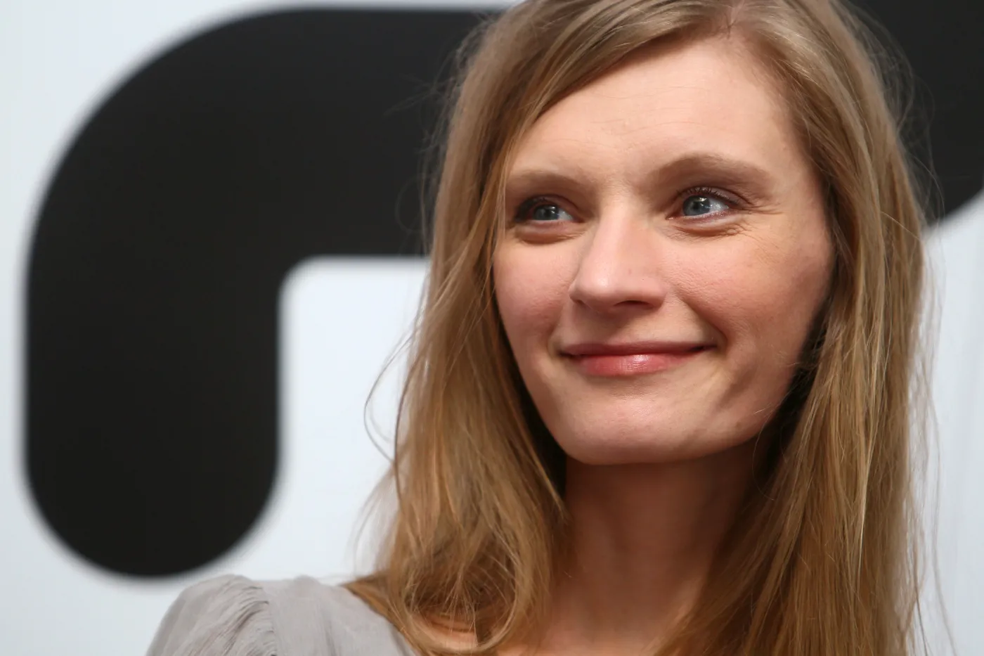 Agata Buzek