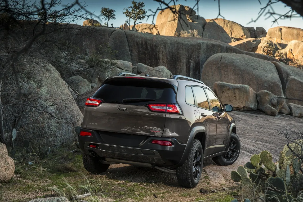 4782781-2014cherokee44.jpg