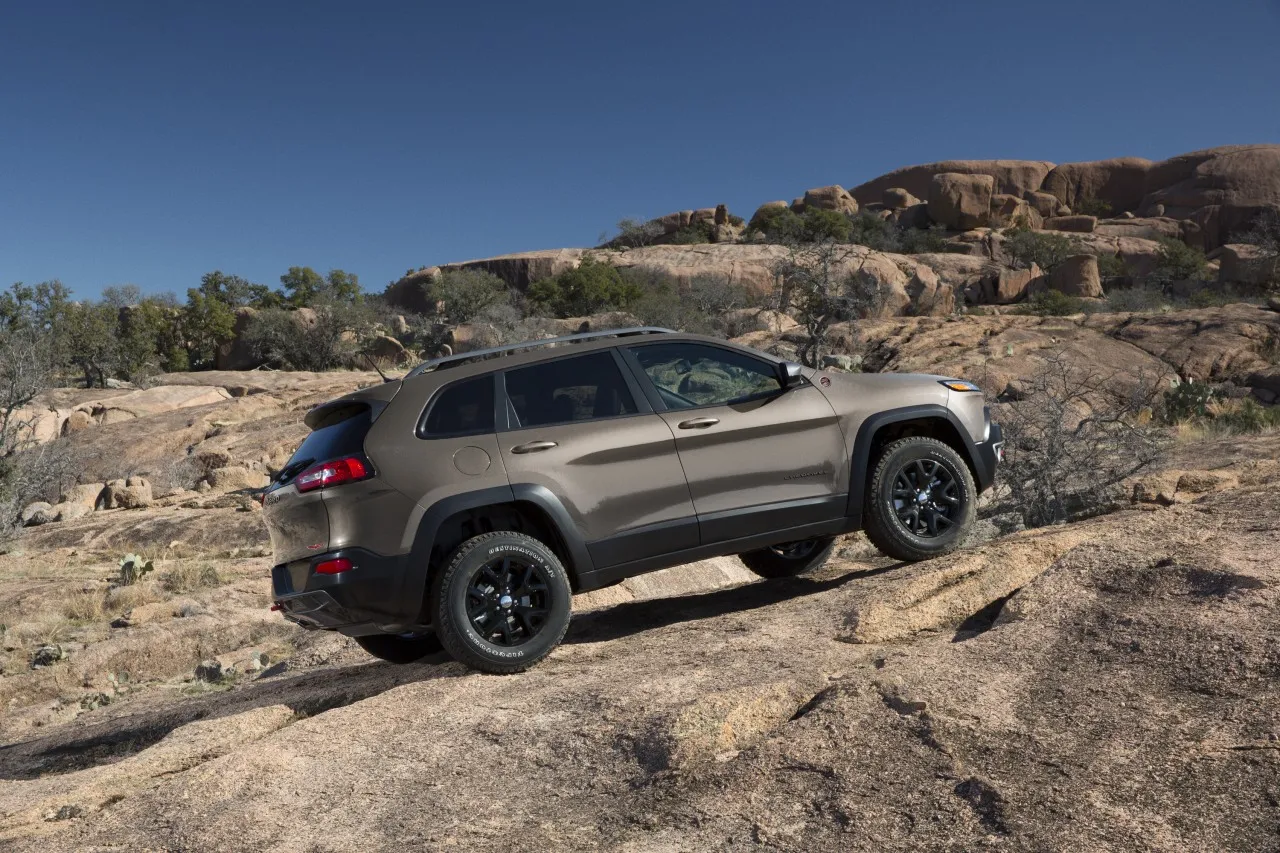 4782810-2014cherokee57.jpg