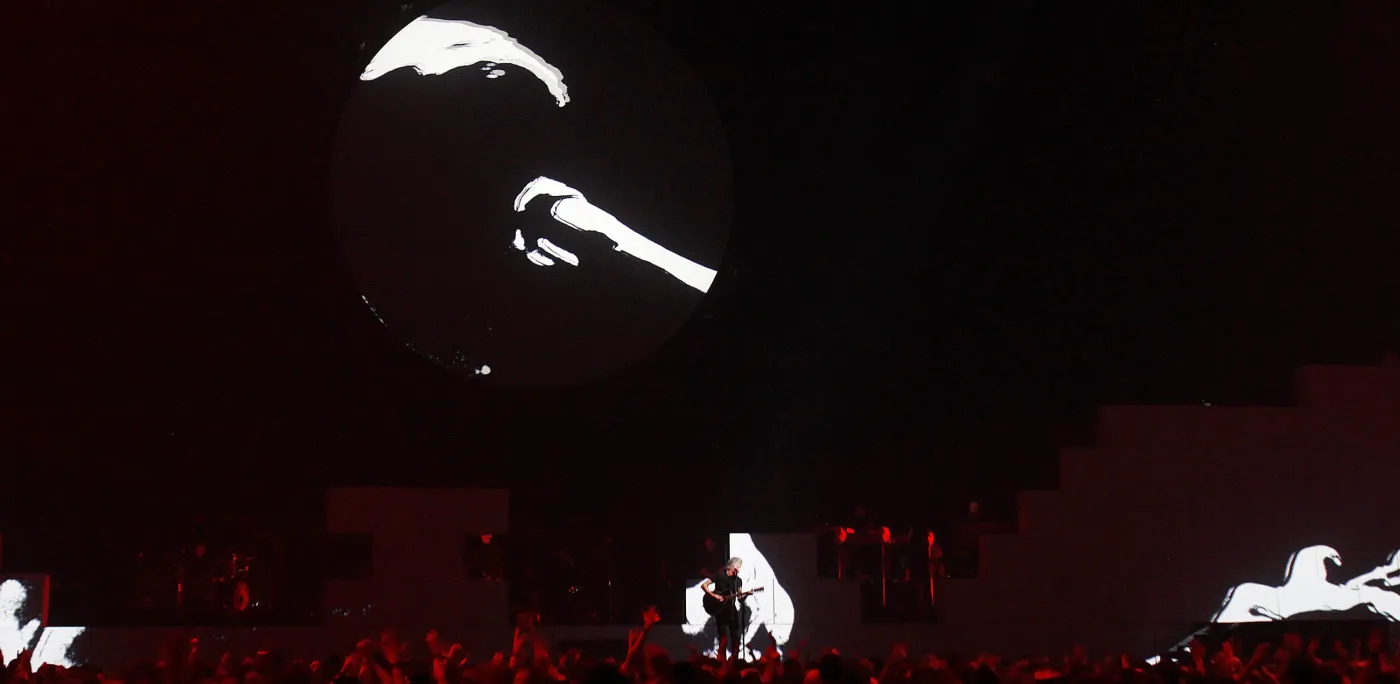 5317507-roger-waters.jpg