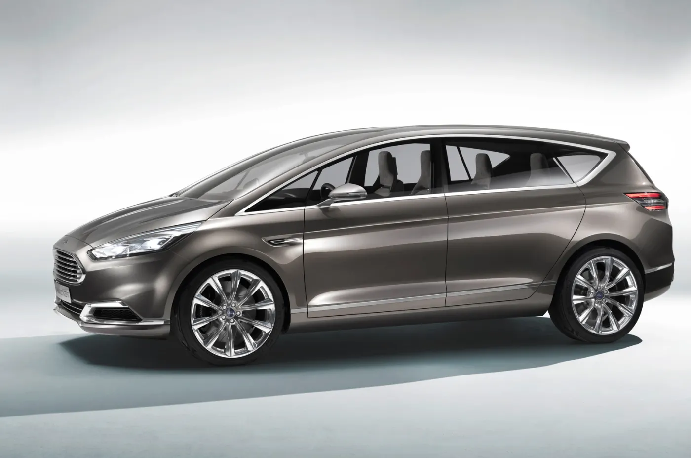 5344611-ford-s-max-8.jpg
