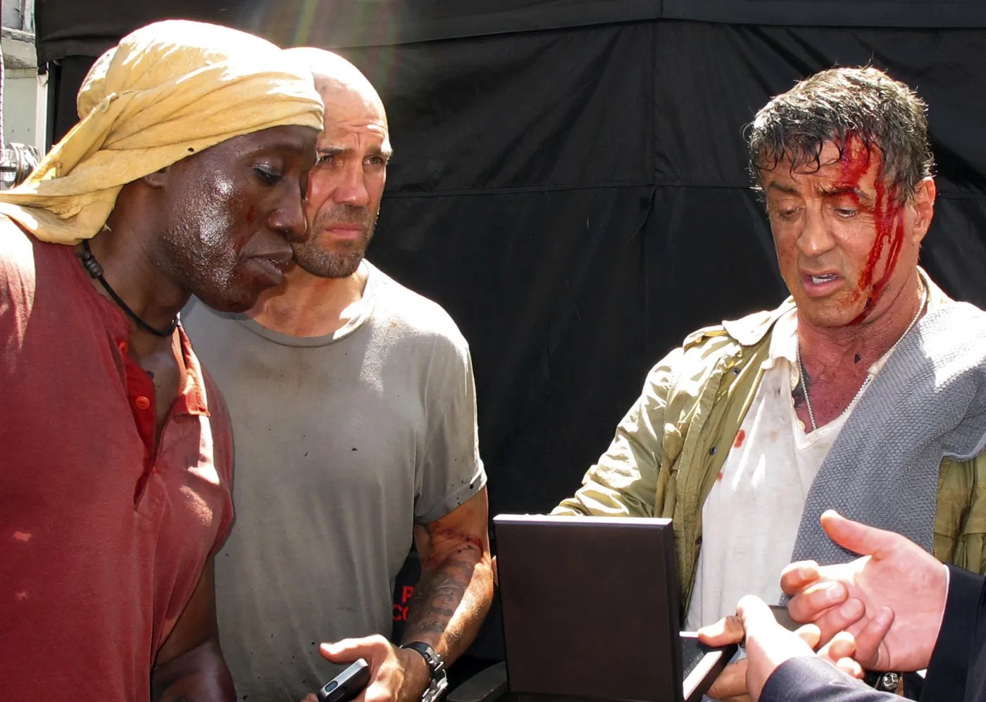 Rambo i Indiana Jones razem na planie "Niezniszczalnych 3" - ZDJĘCIA!