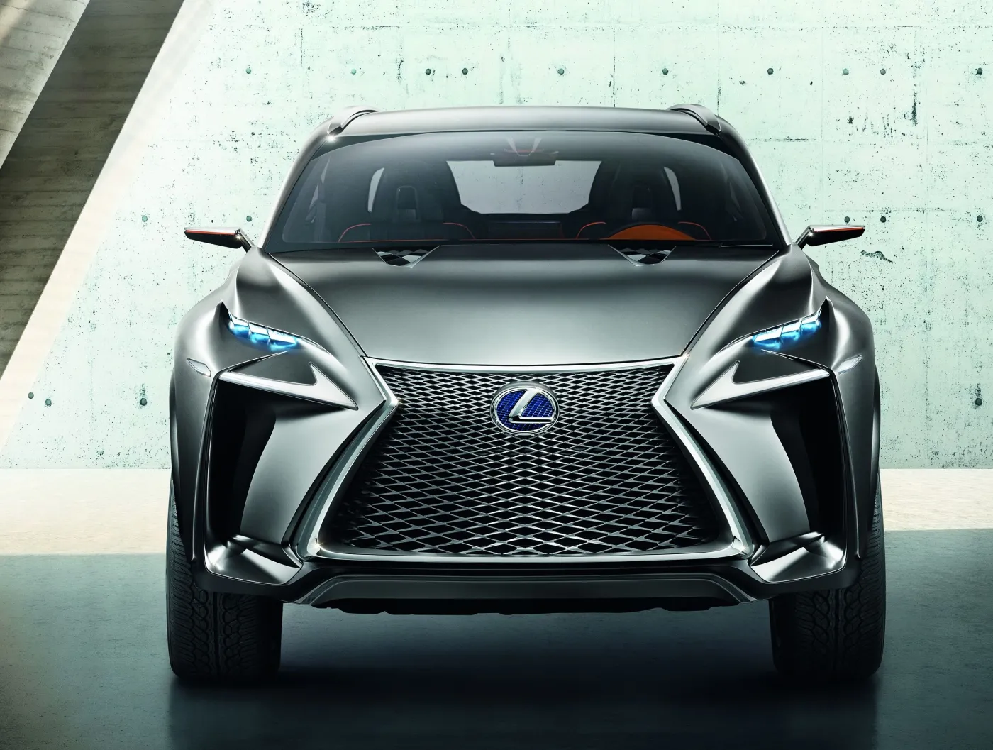 5376502-lexus-lf-nx.jpg