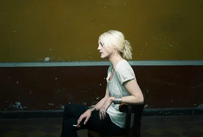 3303581-laura-marling.jpg