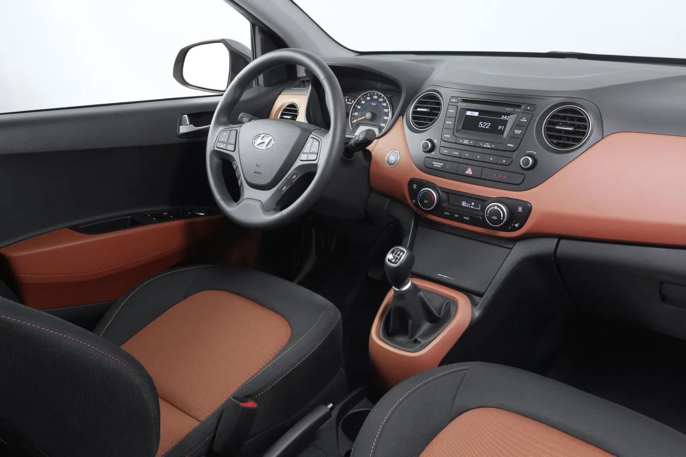 5416179-hyundai-i10.jpg