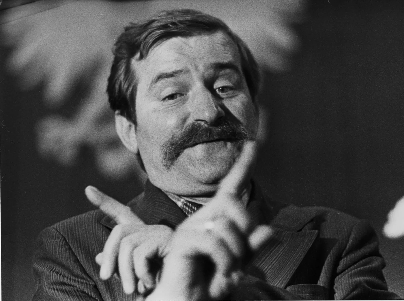 5484364-lech-walesa.jpg