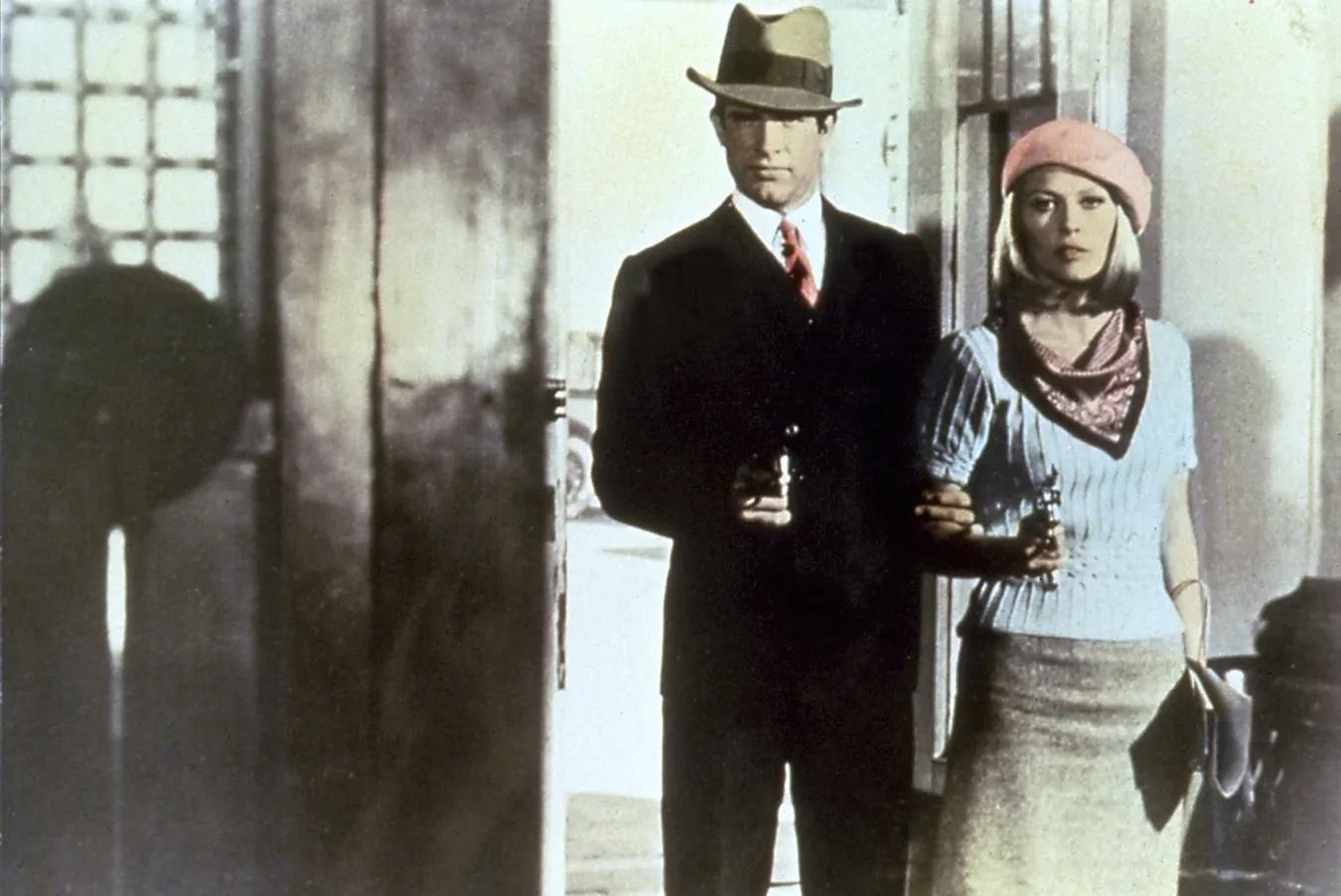 5093169-bonnie-i-clyde.jpg