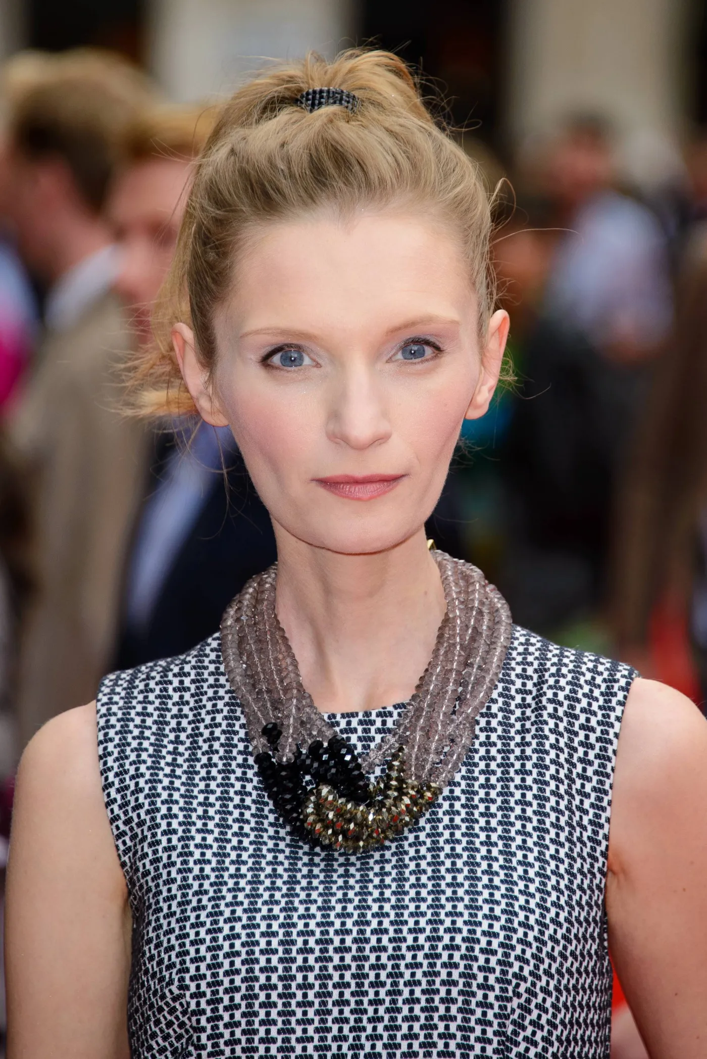 5100730-agata-buzek.jpg