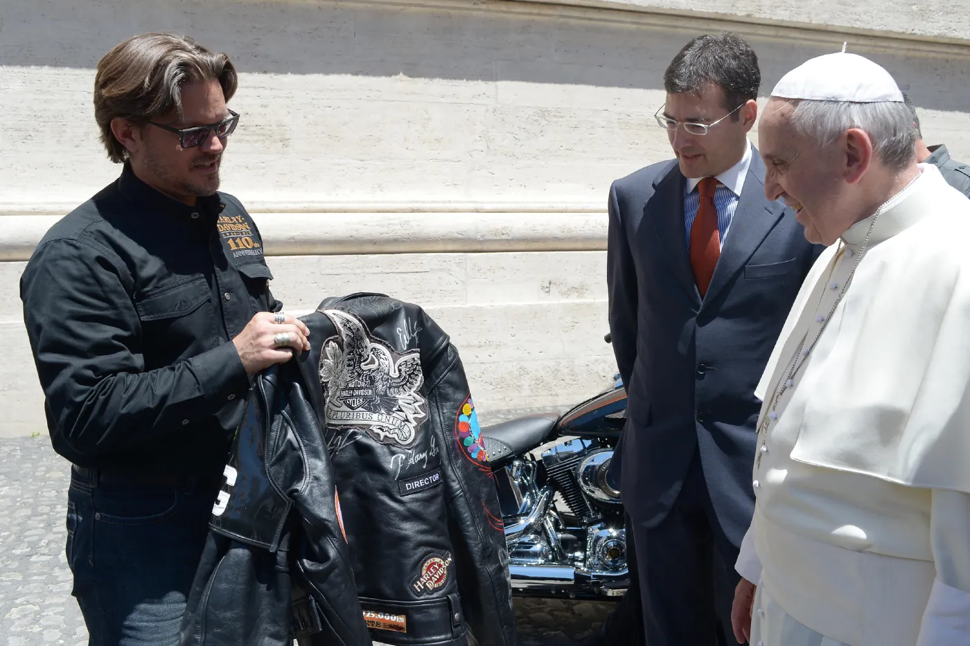  Papież Franciszek dostał dwa motocykle Harley-Davidson