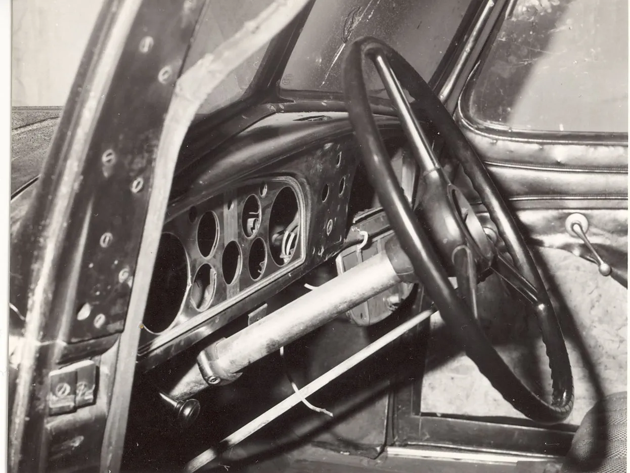 Tak w latach 80. wyglądał cadillac Piłsudskiego. Zdjęcia z archiwum dr Jana Tarczyńskiego