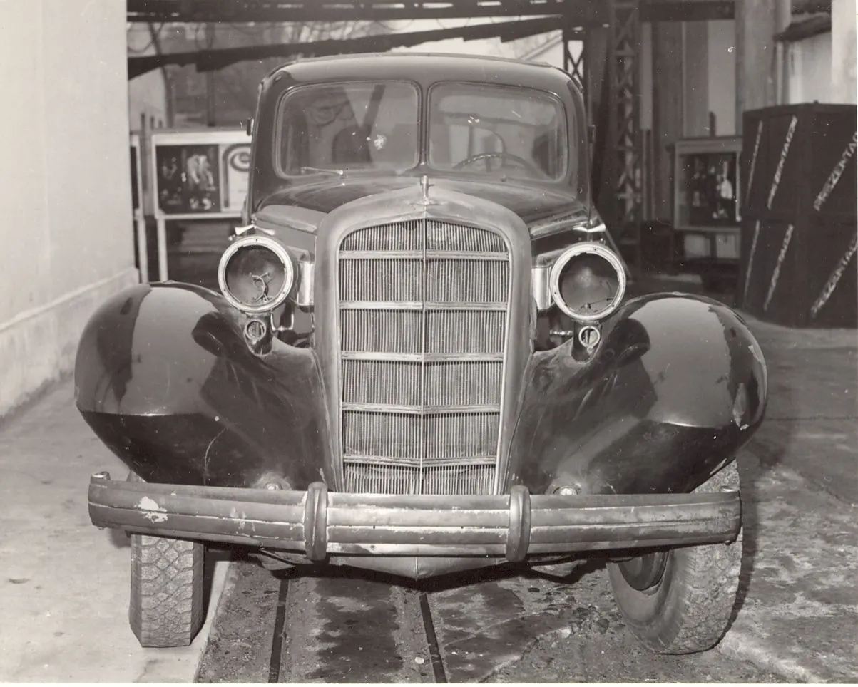 5180773-cadillac0002.jpg
