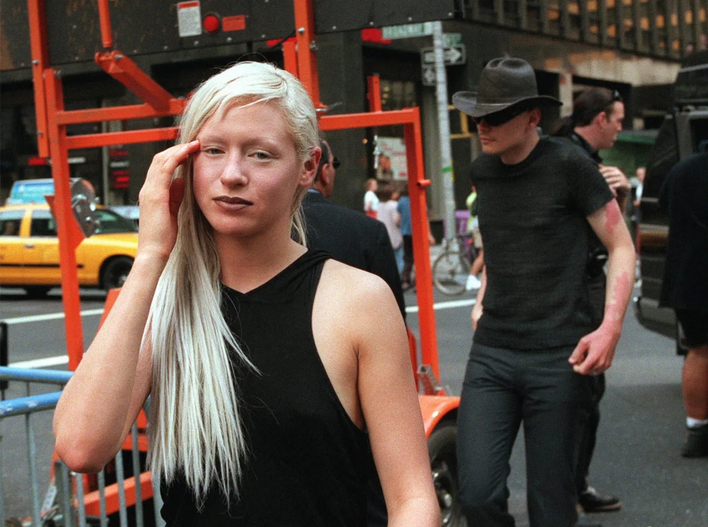 5221662-d-arcy-wretzky.jpg