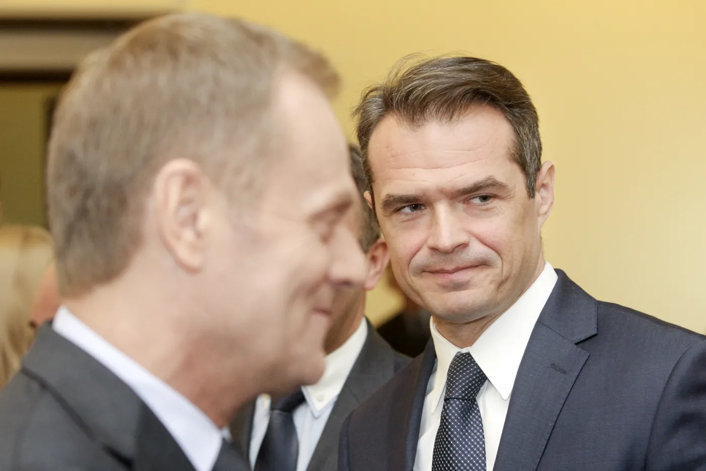 Dość fuszerek mnistra Nowaka, powiaty idą do sądu