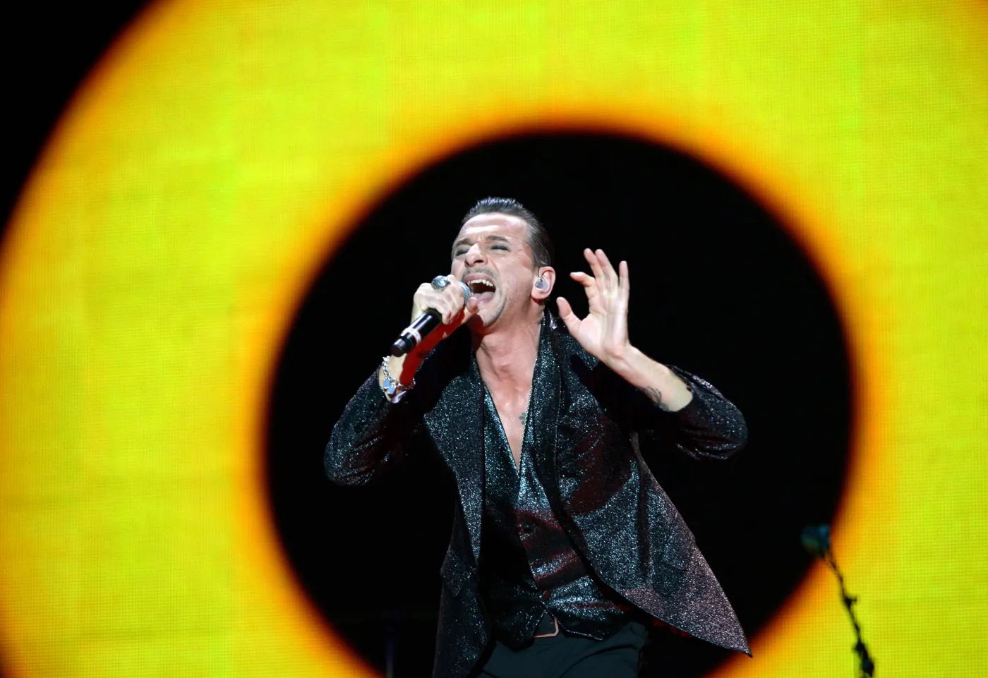 5230468-depeche-mode.jpg