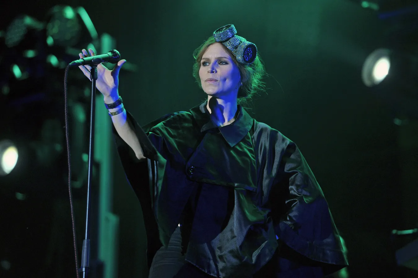 5671702-nina-persson.jpg
