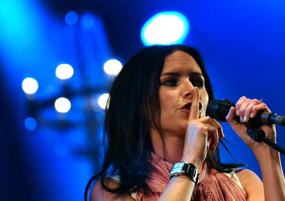 5671731-nina-persson.jpg