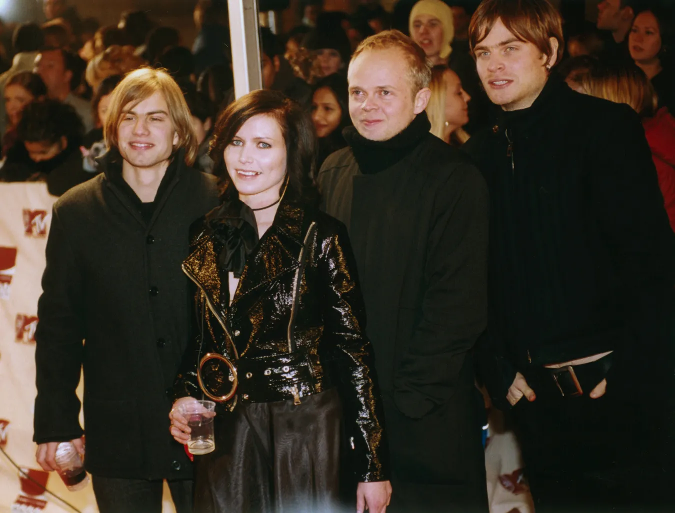 5671876-nina-persson.jpg