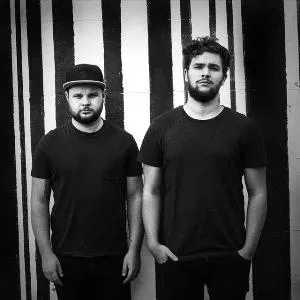5697926-royal-blood.jpg