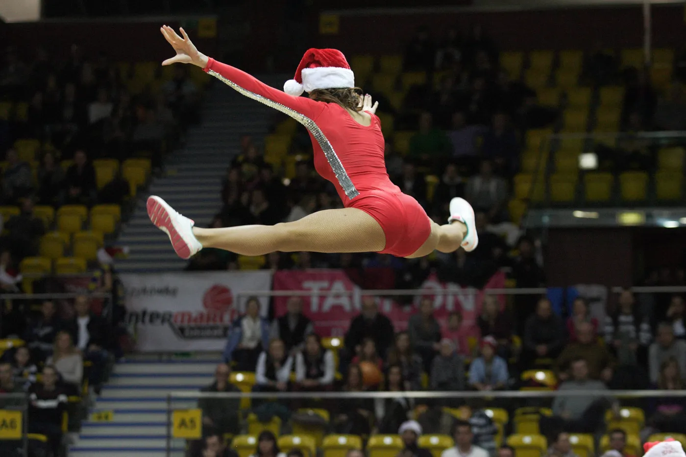 5711122-cheerleaderki.jpg
