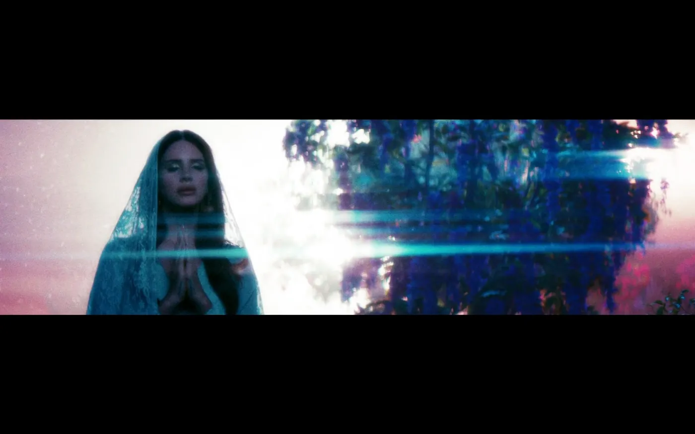 5713854-lana-del-rey.jpg