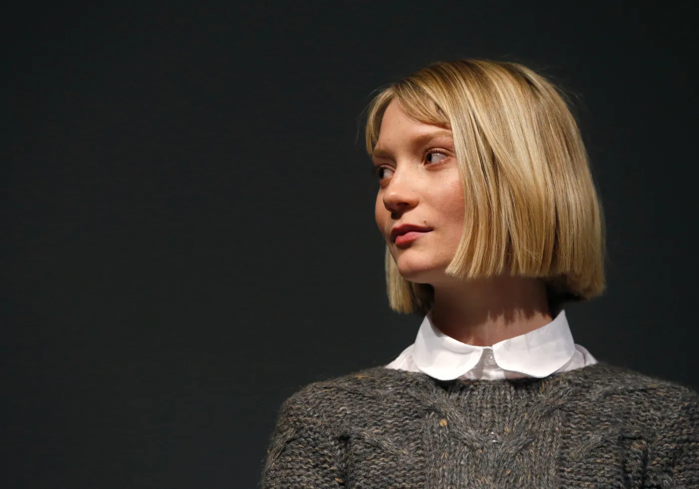 Mia Wasikowska