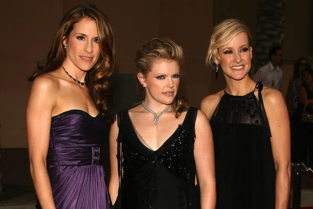 5751245-dixie-chicks.jpg
