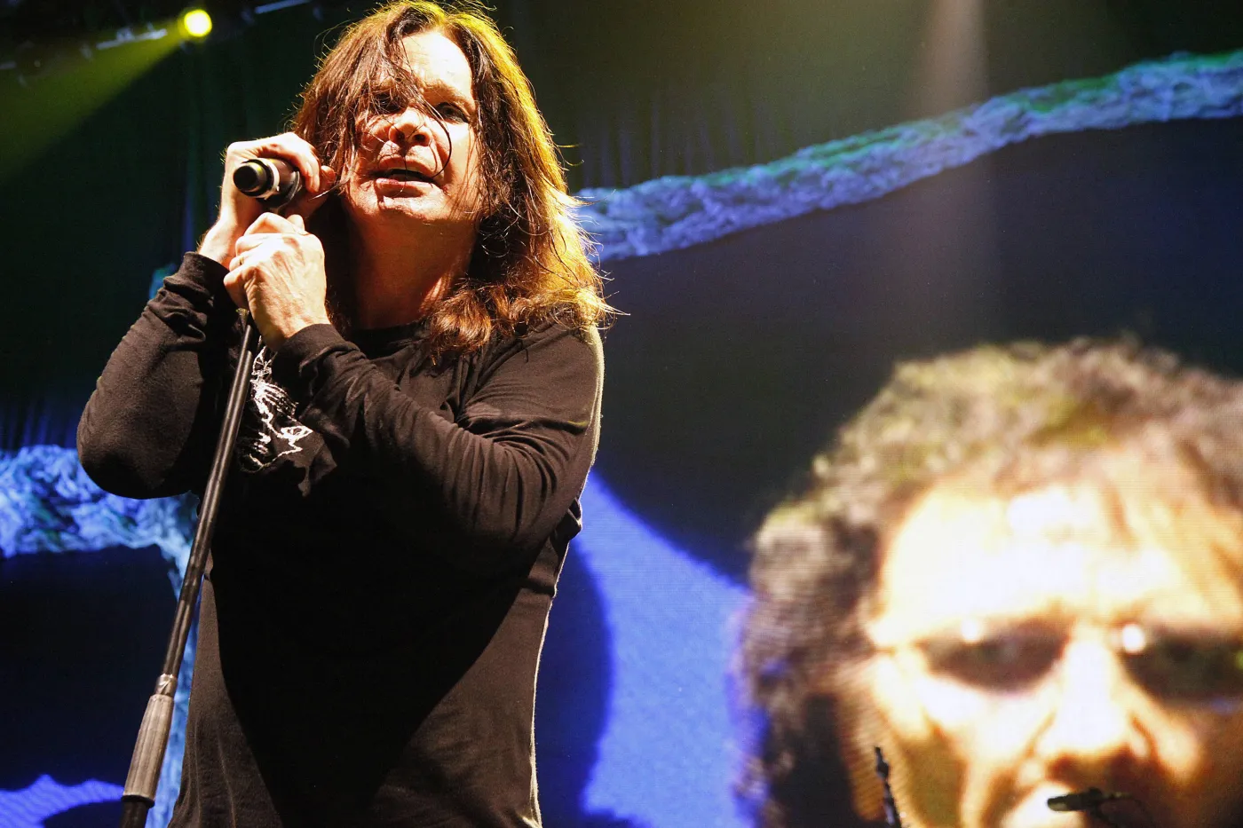 5780186-black-sabbath.jpg