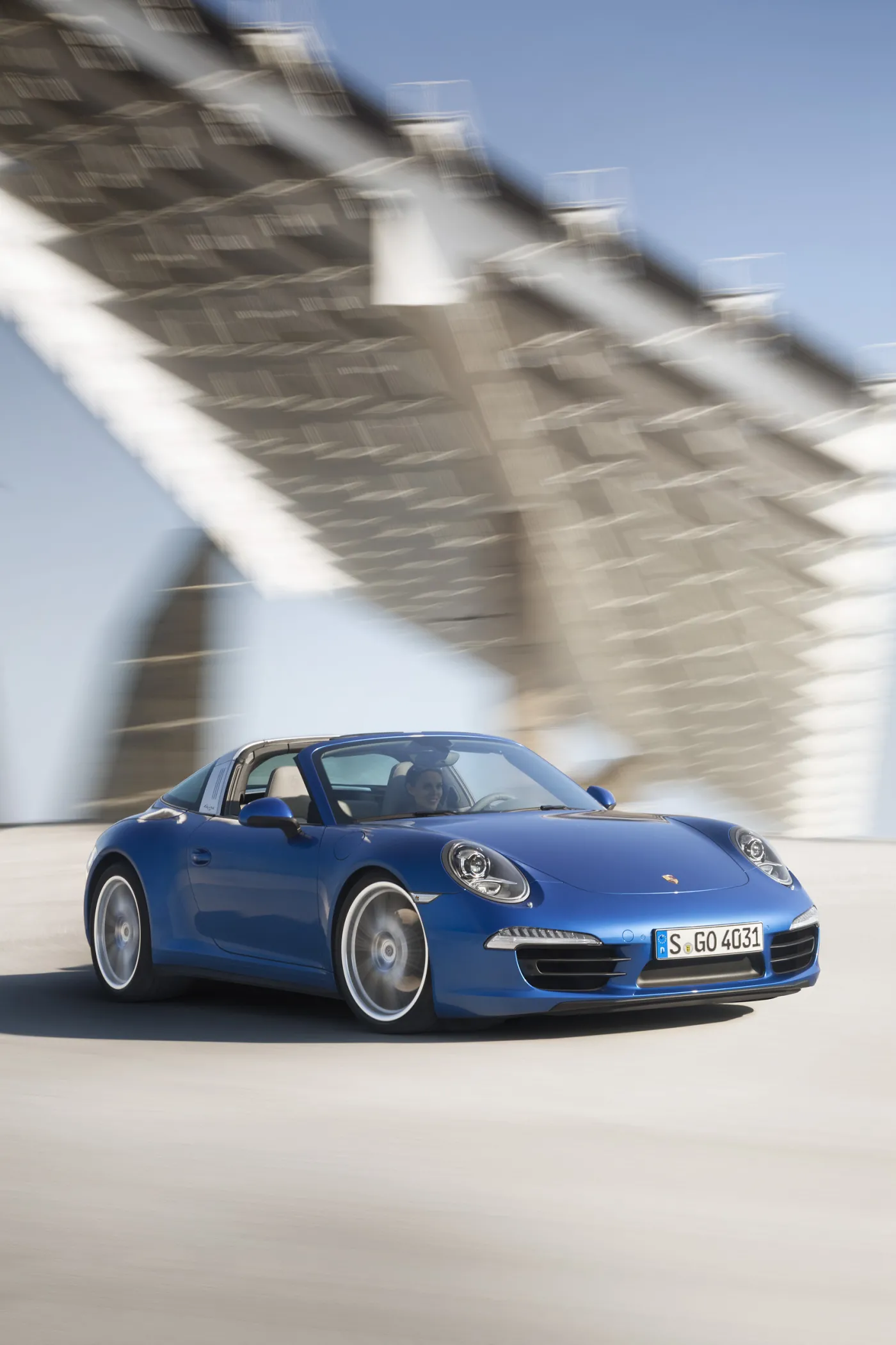 5836255-911-targa-6.jpg