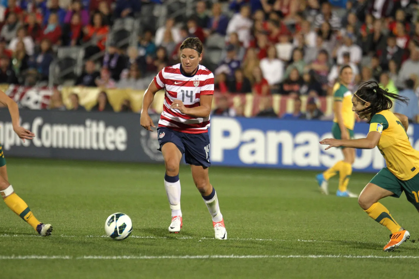 5503447-abby-wambach.jpg