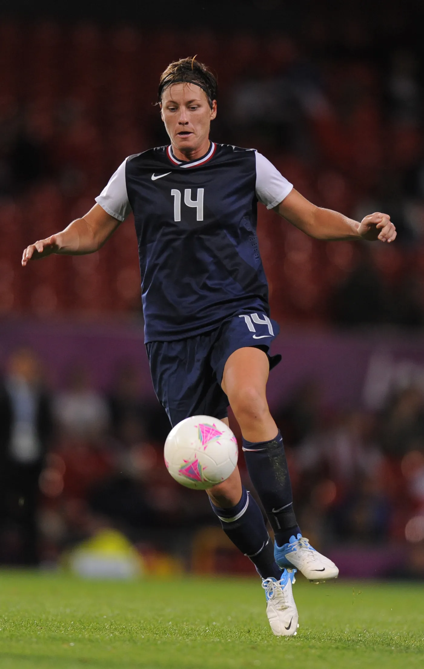 5503505-abby-wambach.jpg