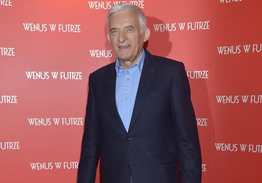 5543461-jerzy-buzek.jpg