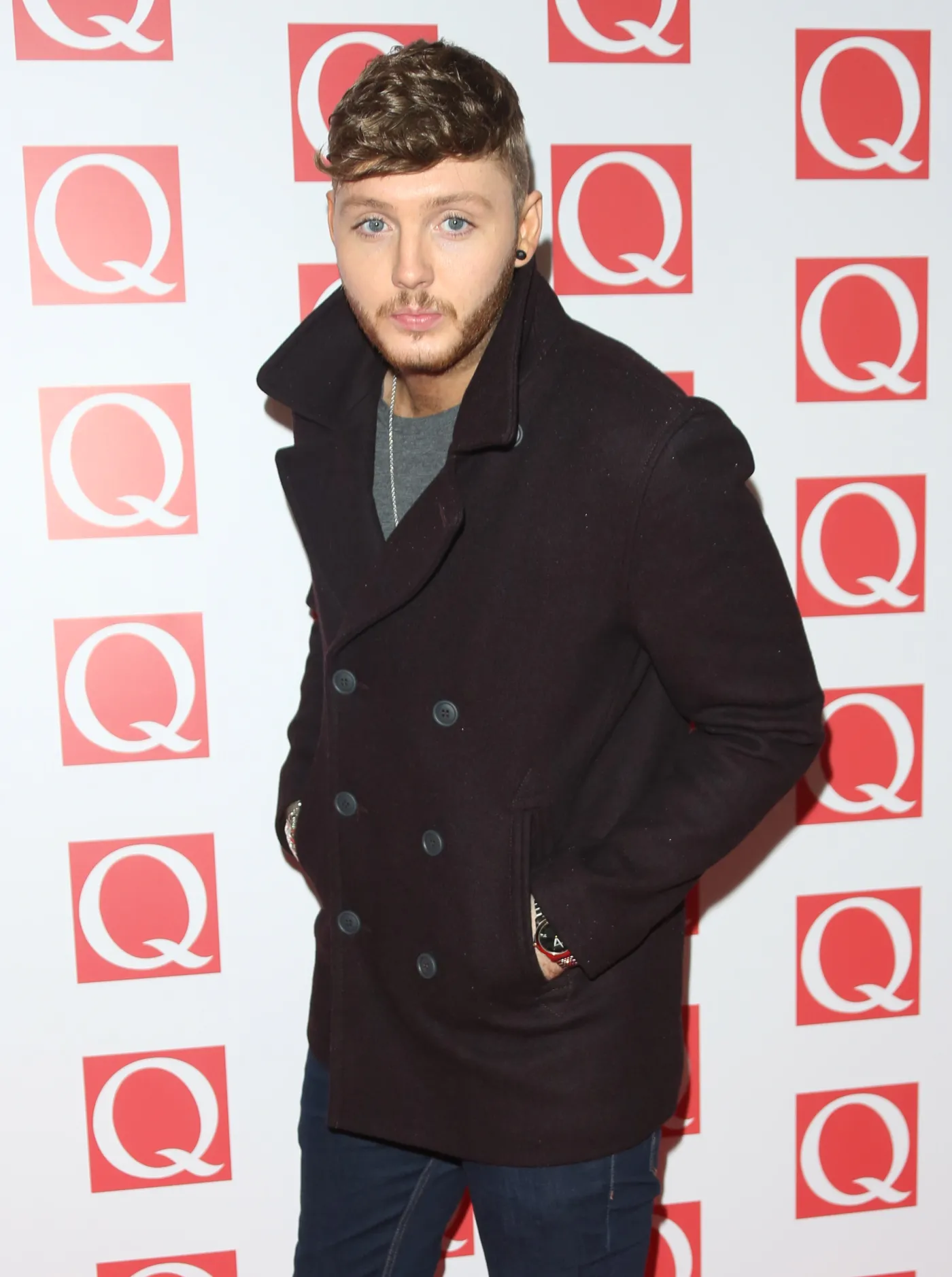 5548954-james-arthur.jpg