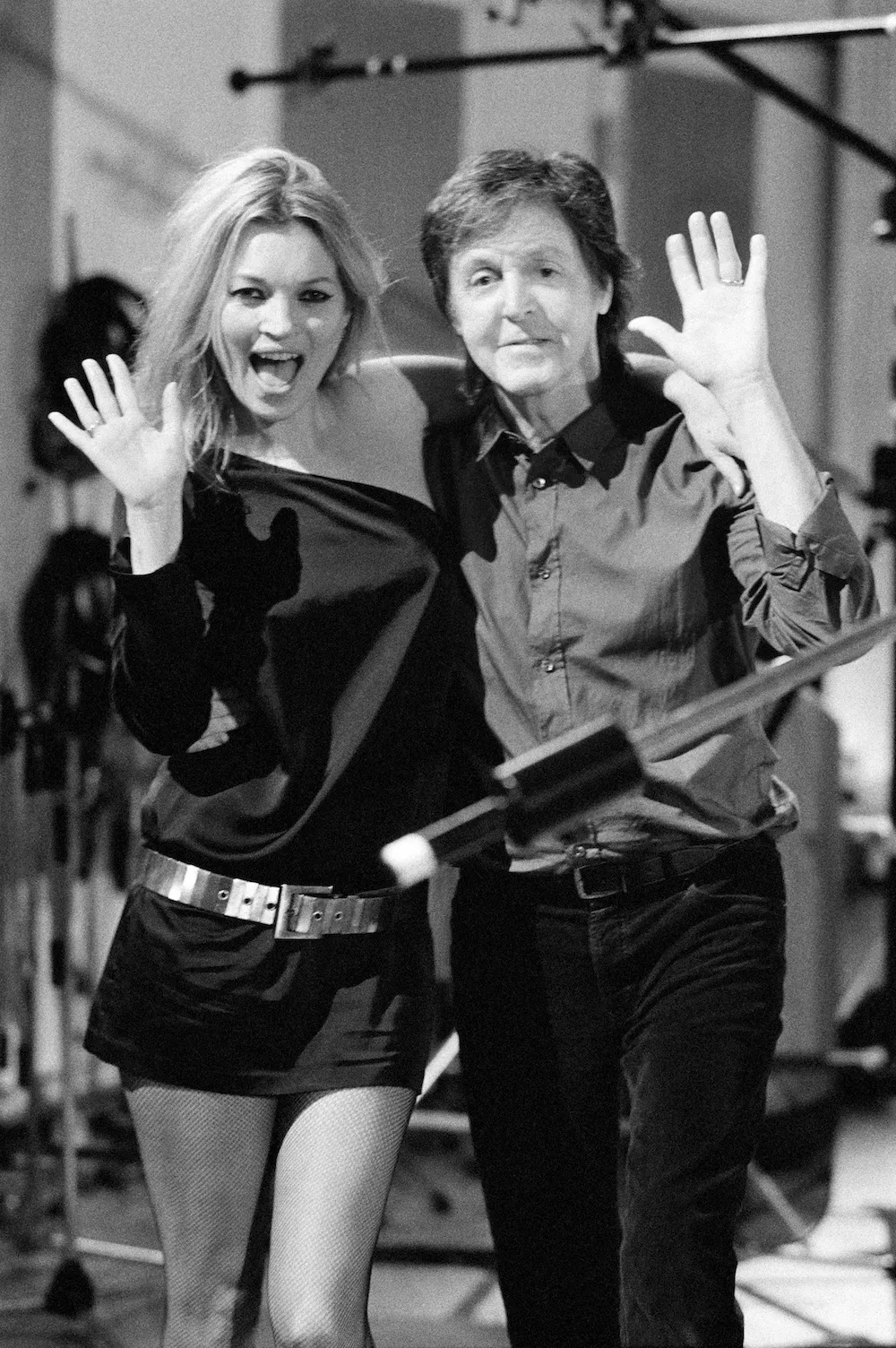 5561387-paul-mccartney.jpg