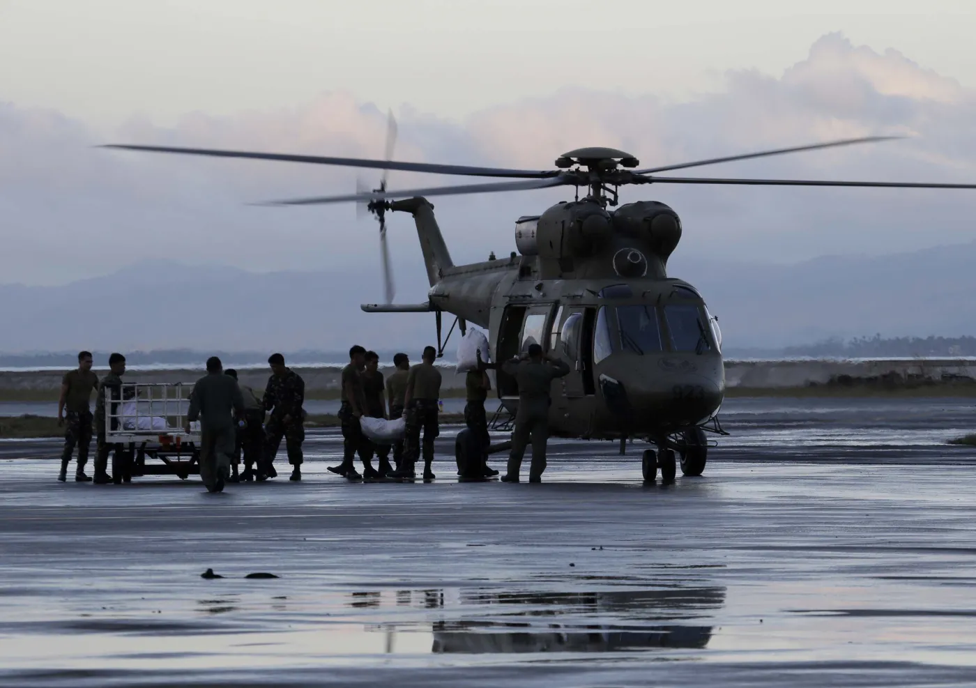 5616338-tajfun-haiyan.jpg