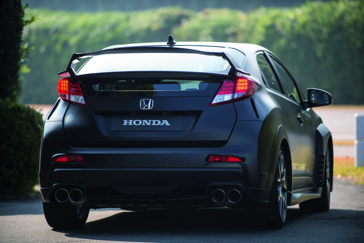 5646285-c1ivic-type-r.jpg