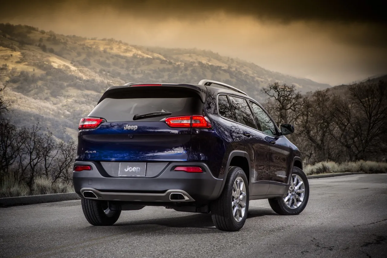 4782723-2014cherokee33.jpg