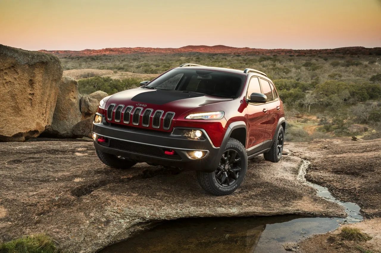 4782752-2014cherokee39.jpg