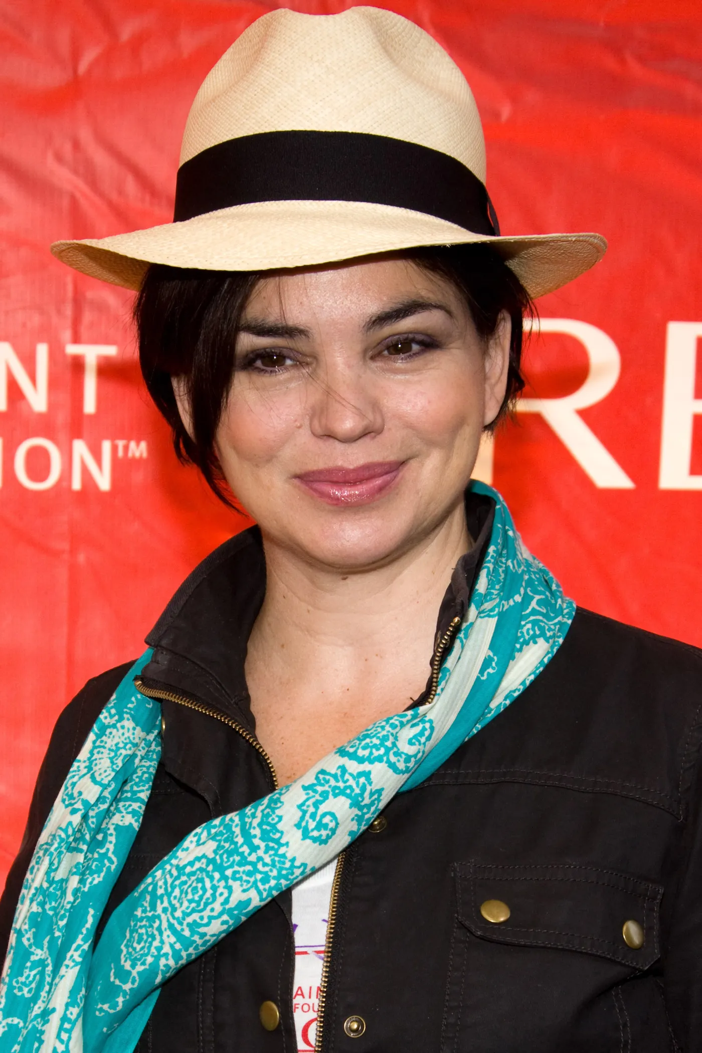 6216050-karen-duffy.jpg
